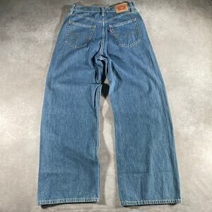 Women’s Levi’s Medium Wash High Waisted Straight Baggy Denim Jeans